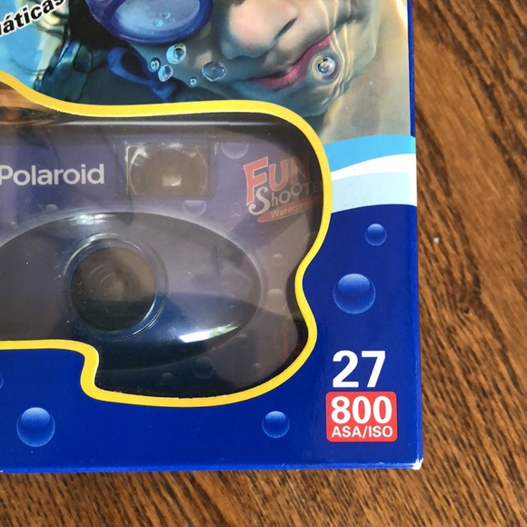 Polaroid Fun Shooter w Bonus Goggles ~ waterproof / disposable Camera - Picture 5 of 11